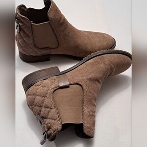 Steve Madden Gianna Suede Booties   Size 9M